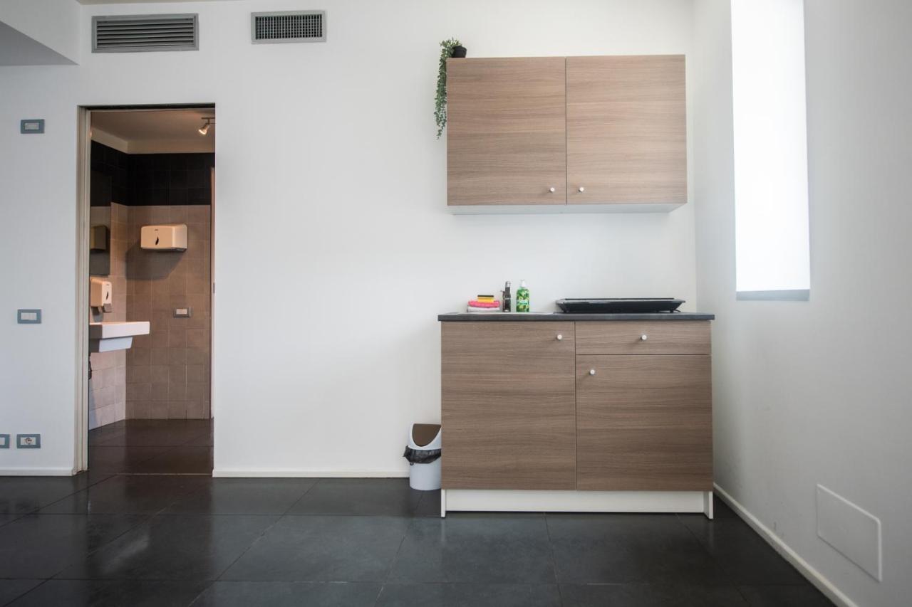 パルマ350 M Dalla Stazione L Parcheggio Free L Nova Loftアパートメント エクステリア 写真
